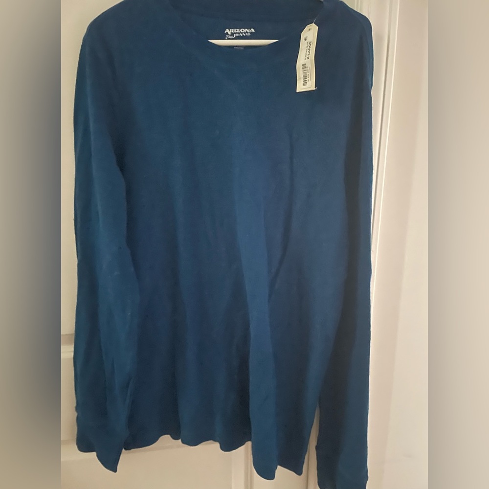 Men’s long sleeve shirt from Arizona Jean company size XL NWT
